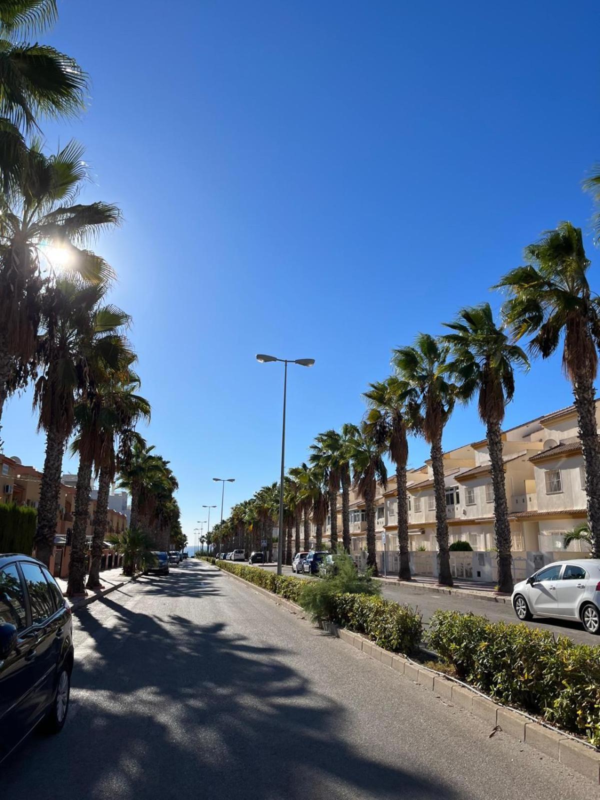 Nice 3 Bedroom Duplex Cabo Roig โอริอุเอลา ภายนอก รูปภาพ