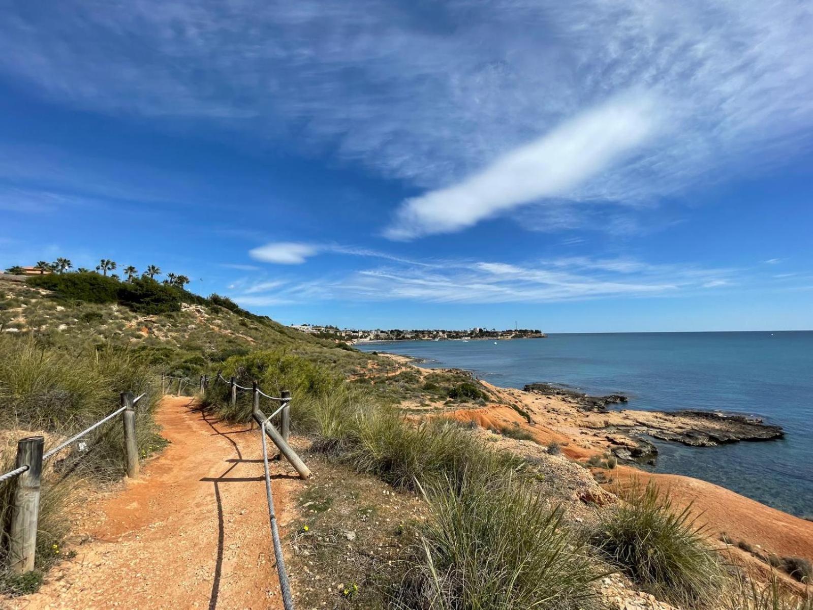 Nice 3 Bedroom Duplex Cabo Roig โอริอุเอลา ภายนอก รูปภาพ